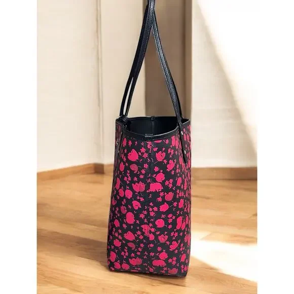 Coach F55862 Reversible City Tote Bag in Prairie Calico Print & Wristlet - Picture 4 of 14